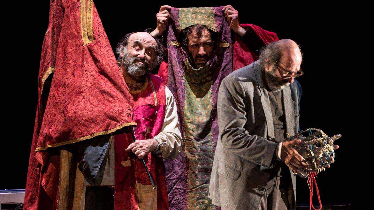 La compañía teatral La Zaranda está en el Teatro Español de Madrid con ‘’Ahora todo es noche’’
